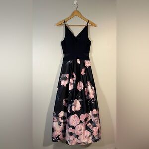 XSCAPE V Neck Navy Jersey and Floral Printed Satin Formal Ball Gown size 6